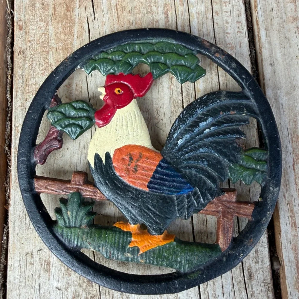 Vtg Painted Cast Iron Rooster Trivet Farmhouse Kitchen Wall Decor 5.5